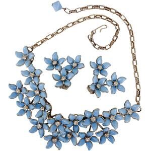 Vintage Mid Century Forget Me Not Thermoset Floral Bib Necklace Earrings Set
